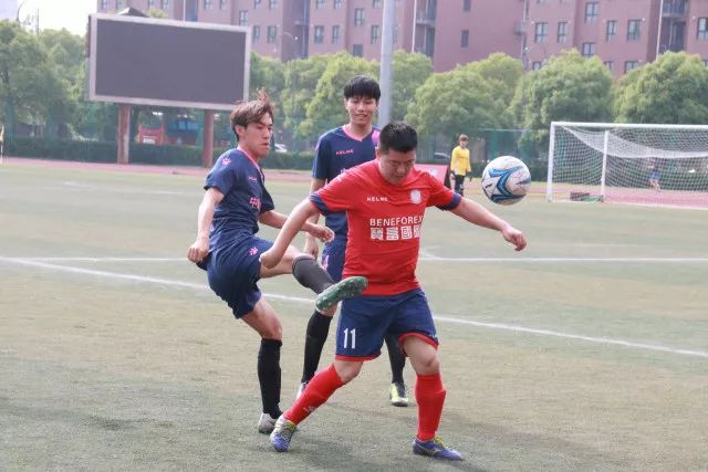 赵少康开除危机再指责大陆，真相引人深思